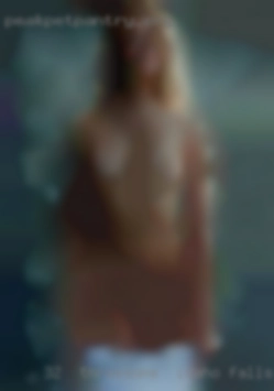 32   threesome in Idaho Falls yr old  all around fun guy.