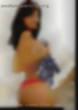 I am an  amateur boxer women from USA free and plumber.
