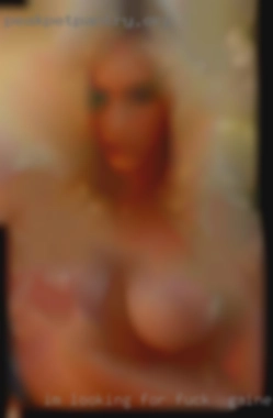 I'm fuck in Gainesville looking for some adult fun.